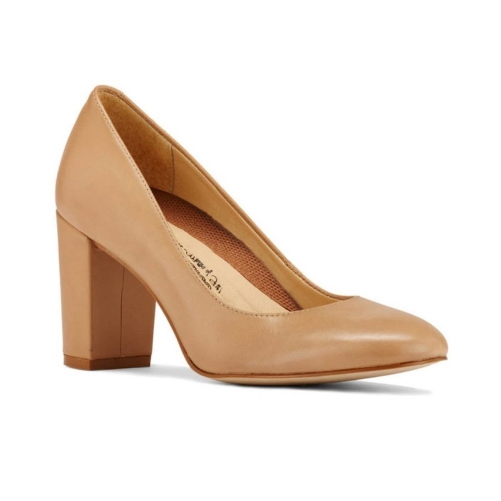 Walking Cradles Tan Heels 10 extra wide